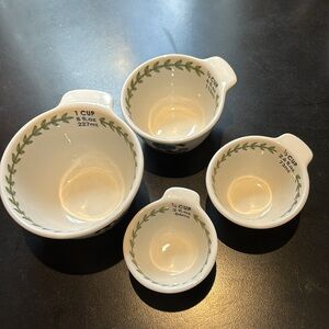 Portmeirion measuring cup set